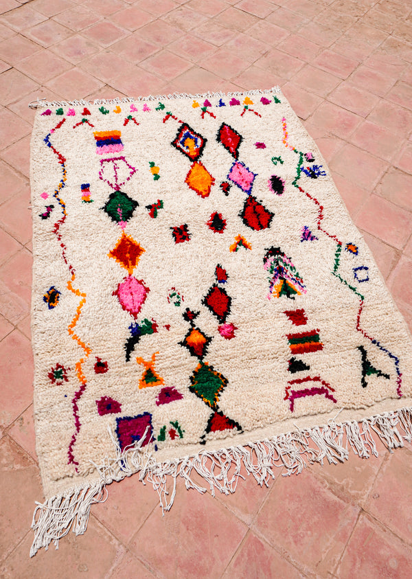 "FLUO lI" 142x113cm: Tapis Beni Ouarain 100% laine