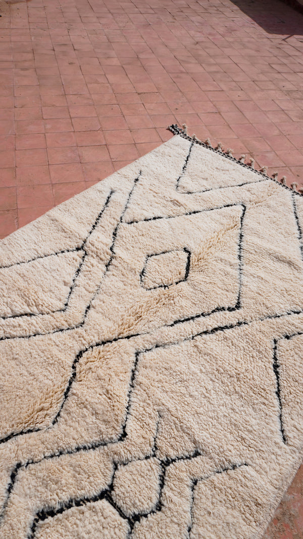 "BENI" 250 x 160 cm: Tapis Beni Ouarain 100% laine